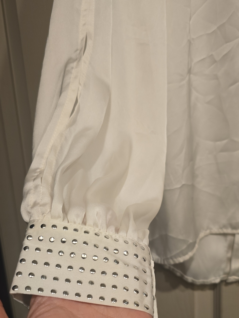Focus 2000 Ivory-White Satin Blouse